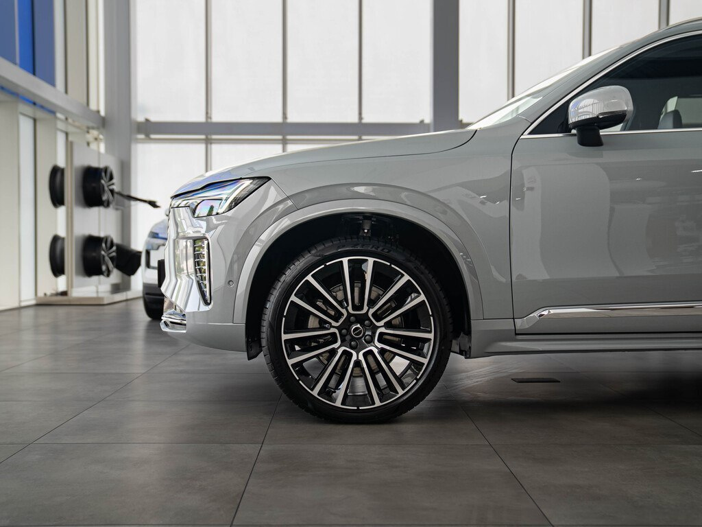 2026 Volvo XC90, 2.0L, 0km - Image 6