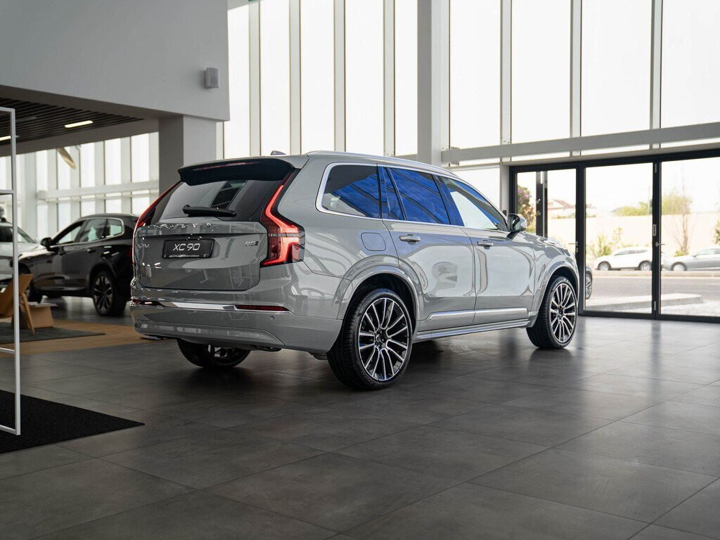 2026 Volvo XC90, 2.0L, 0km - Image 9
