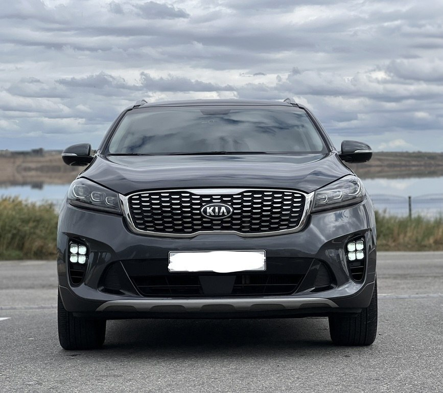2018 Kia Sorento, 2.0L, 200600km - Image 2