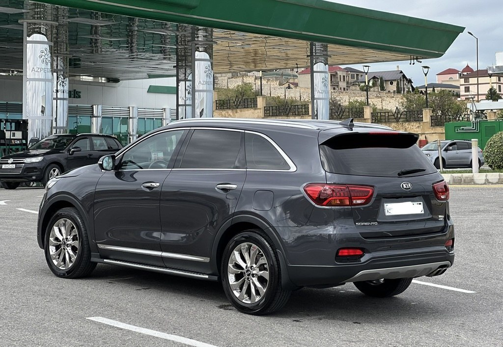 2018 Kia Sorento, 2.0L, 200600km - Image 6