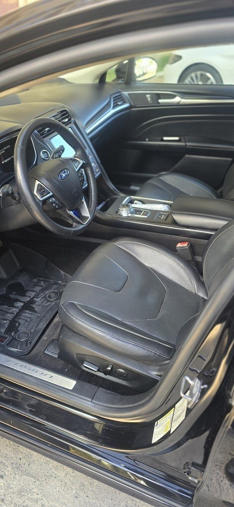 2019 Ford Fusion (North America), 2.0L, 206000km - Image 6