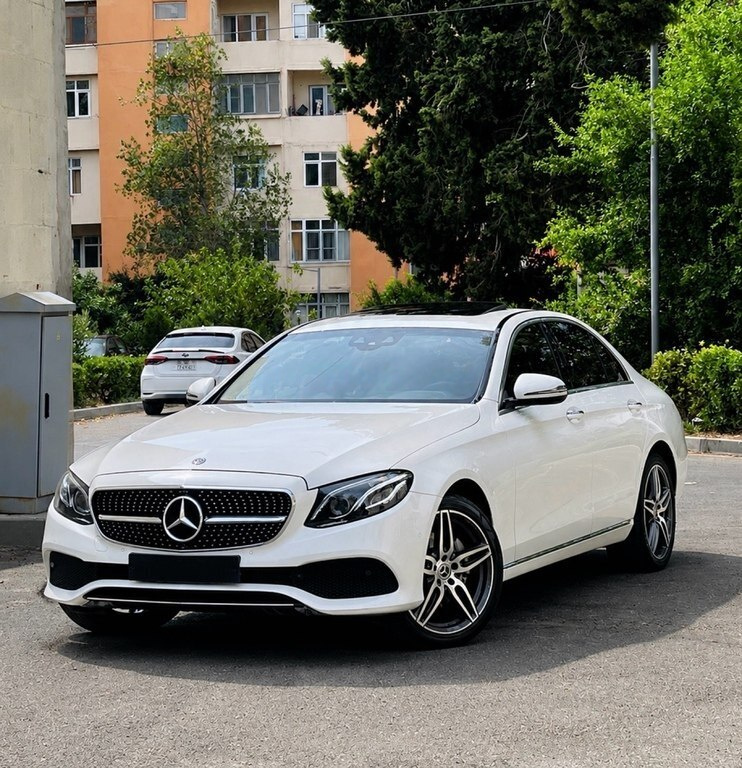 2017 Mercedes E 220 d, 2.0L, 177690km - Image 1