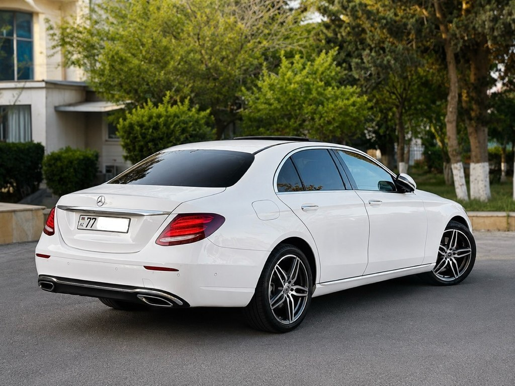 2017 Mercedes E 220 d, 2.0L, 177690km - Image 5