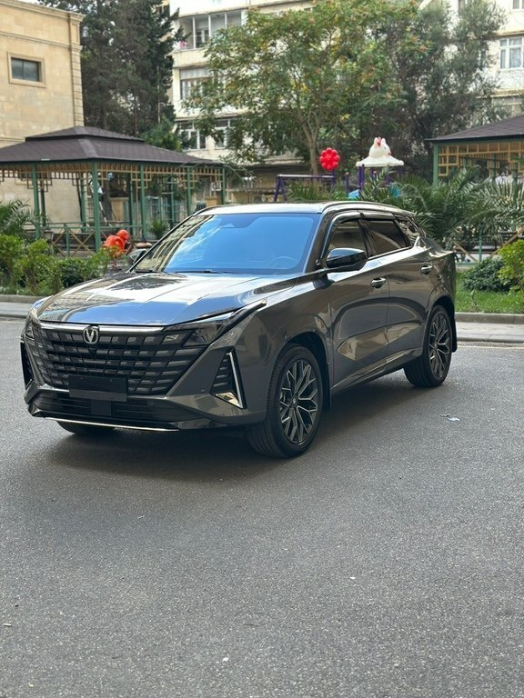 2025 Changan Uni-Z, 1.5L, 19000km - Image 3