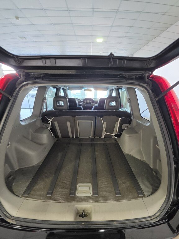 2001 Nissan X-Trail, 2.0L, 247000km - Image 10