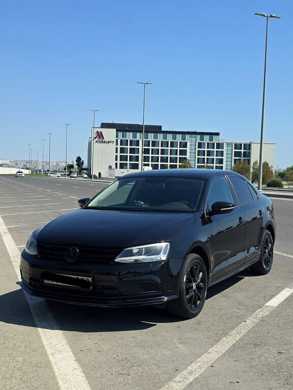 2014 Volkswagen Jetta, 2.0L, 192500km - Image 1