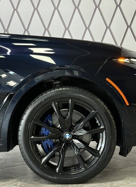 2023 BMW X7, 3.0L, 53800km - Image 19