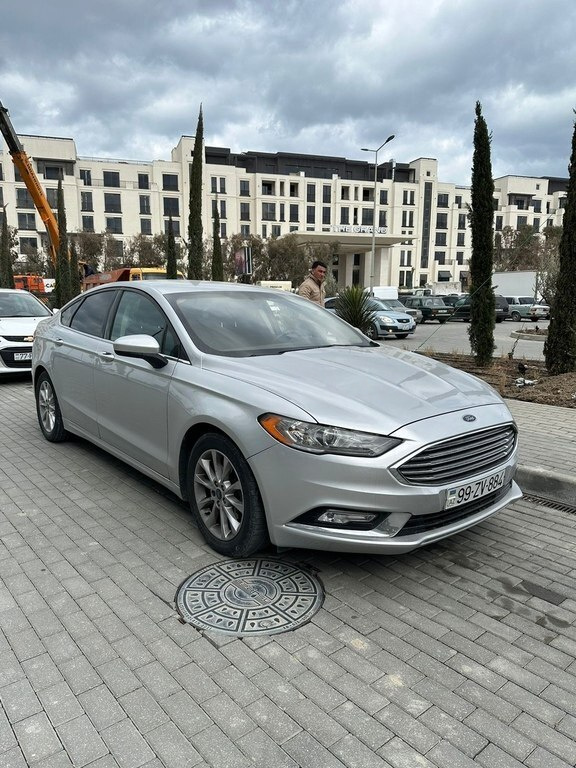 2016 Ford Fusion (North America), 1.5L, 88000km - Image 3