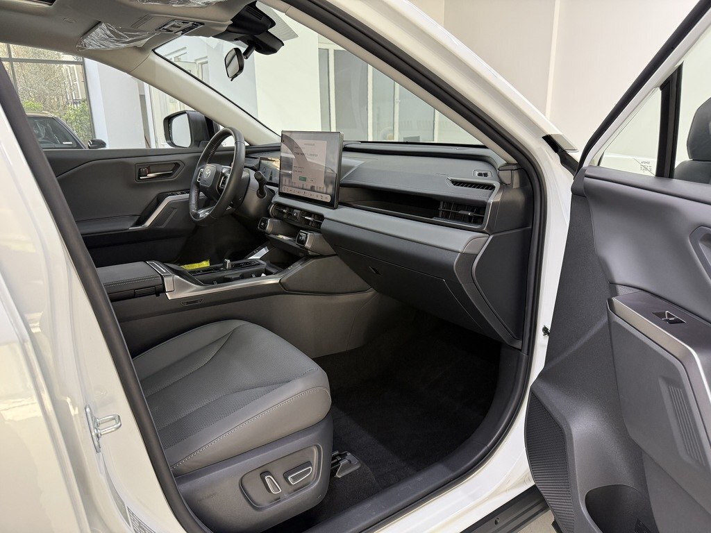 2026 Toyota Wildlander, 2.0L, 0km - Image 12