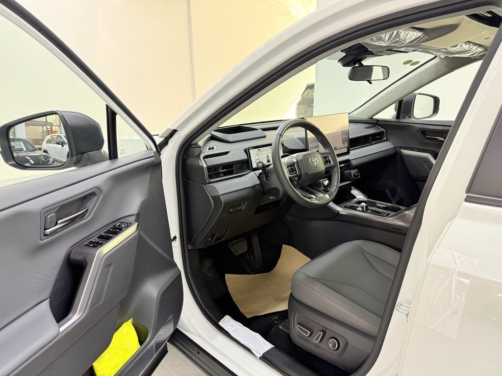 2026 Toyota Wildlander, 2.0L, 0km - Image 8