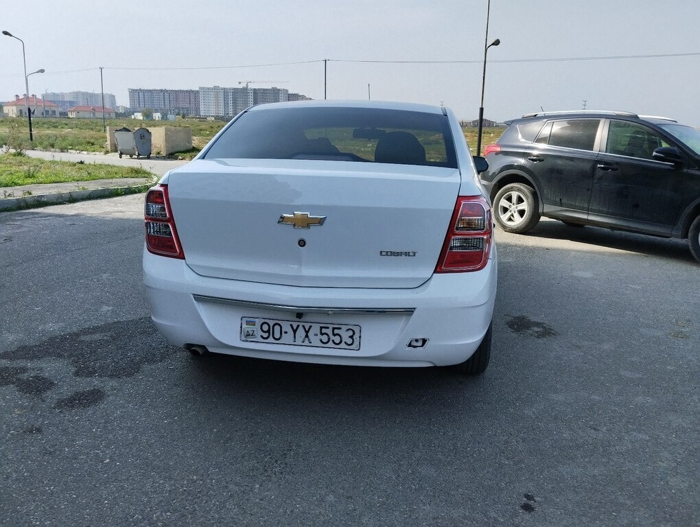 2024 Chevrolet Cobalt, 1.5L, 164000km - Image 3