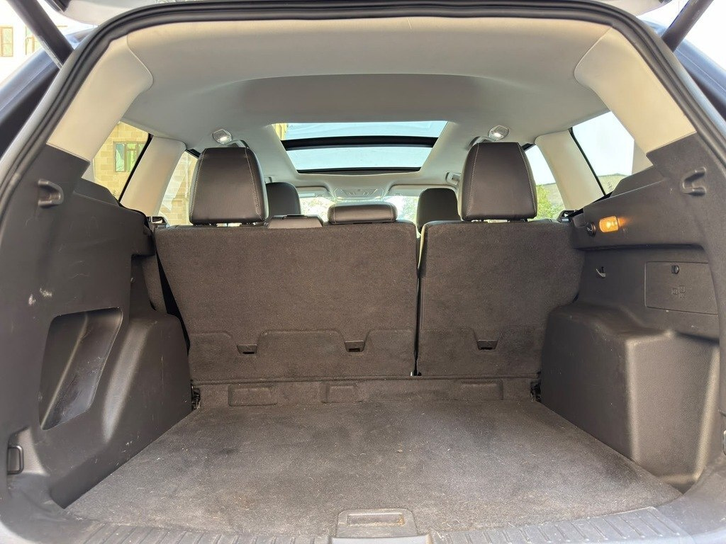 2017 Ford Escape, 1.5L, 129000km - Image 12