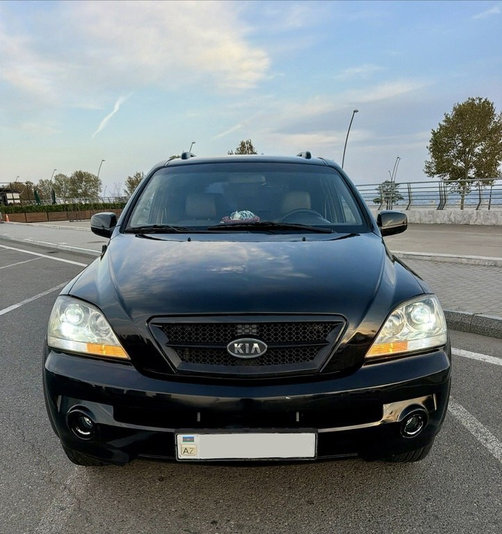 2004 Kia Sorento, 2.5L, 232348km - Image 2