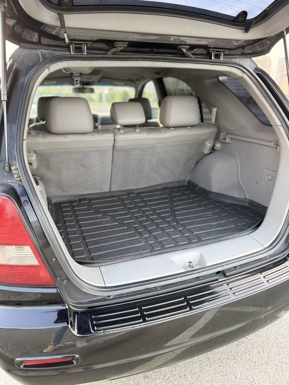 2004 Kia Sorento, 2.5L, 232348km - Image 12