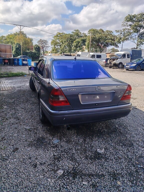 1994 Mercedes C 180, 1.8L, 429650km - Image 3