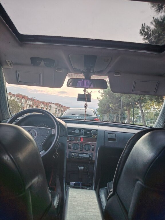 1994 Mercedes C 180, 1.8L, 429650km - Image 10
