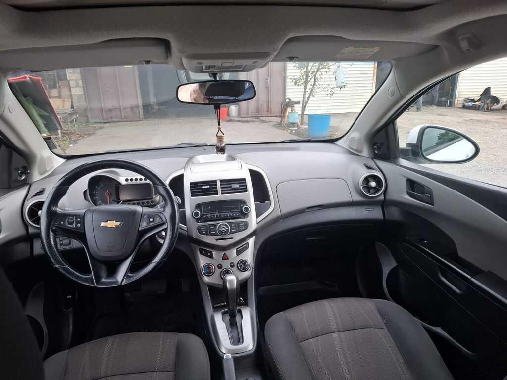 2012 Chevrolet Aveo, 1.4L, 150000km - Image 3