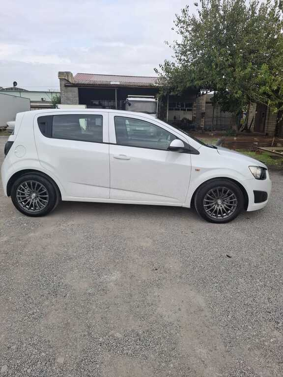 2012 Chevrolet Aveo, 1.4L, 150000km - Image 6