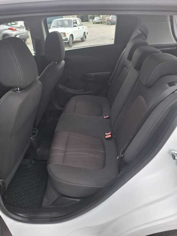 2012 Chevrolet Aveo, 1.4L, 150000km - Image 7