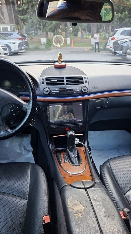 2008 Mercedes E 220, 2.2L, 459000km - Image 6