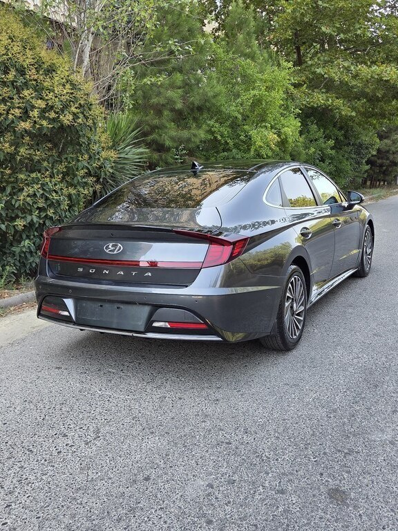 2023 Hyundai Sonata, 2.0L, 71000km - Image 4