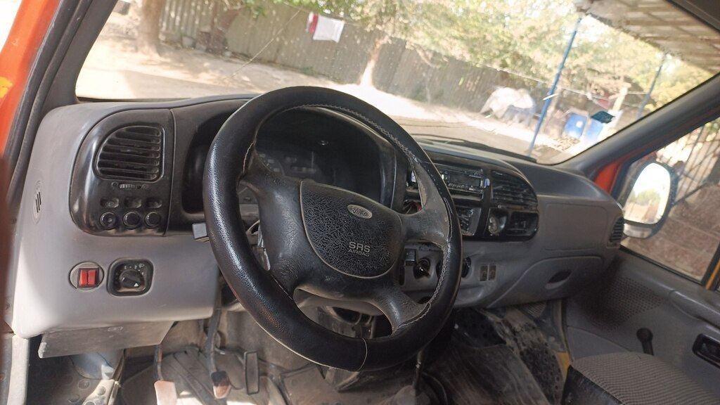 1996 Ford Transit, 2.5L, 300000km - Image 11