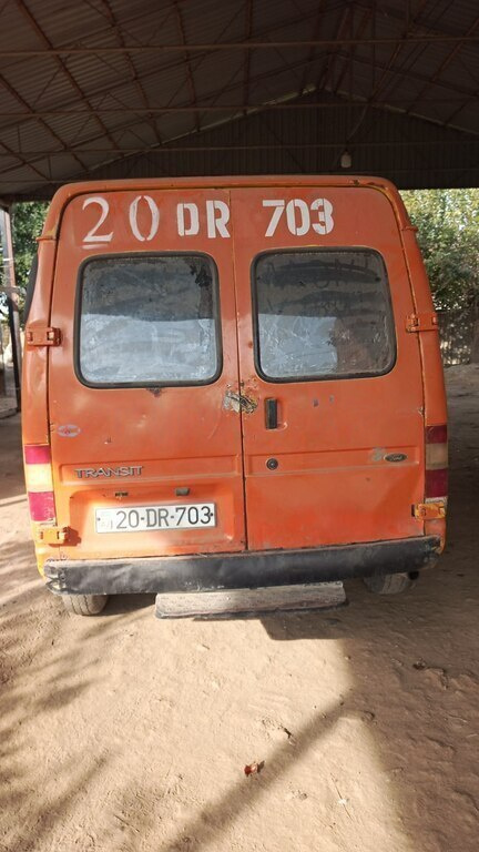 1996 Ford Transit, 2.5L, 300000km - Image 10