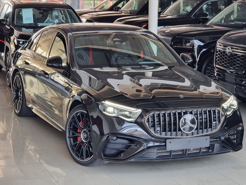 2025 Mercedes E 53 AMG 4MATIC+, 3.0L, 5500km - Image 1