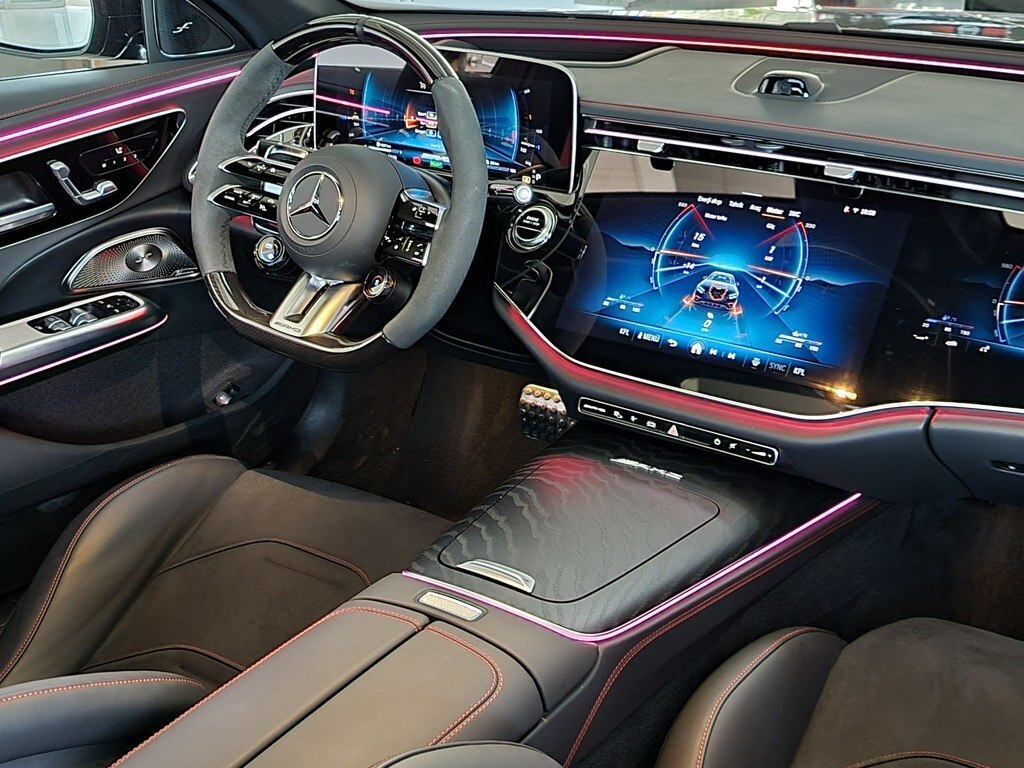 2025 Mercedes E 53 AMG 4MATIC+, 3.0L, 5500km - Image 16