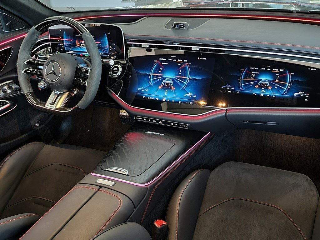 2025 Mercedes E 53 AMG 4MATIC+, 3.0L, 5500km - Image 17