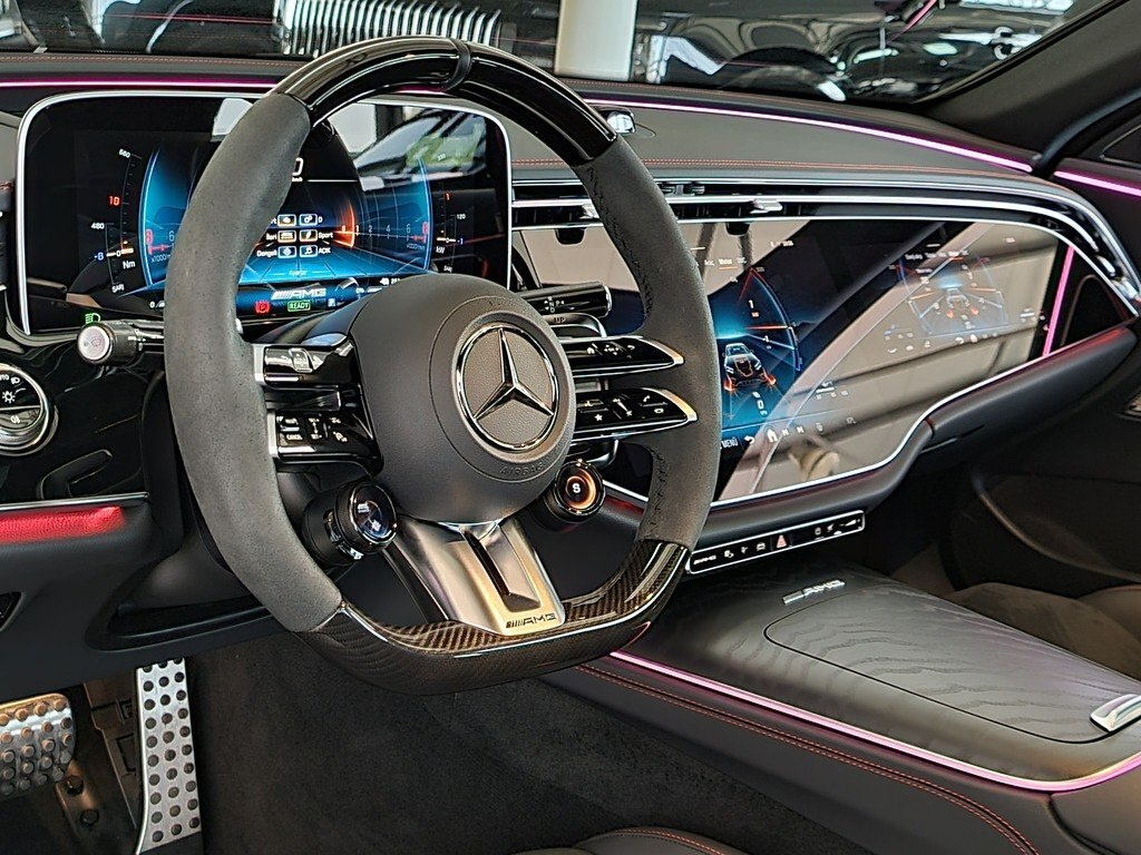 2025 Mercedes E 53 AMG 4MATIC+, 3.0L, 5500km - Image 23