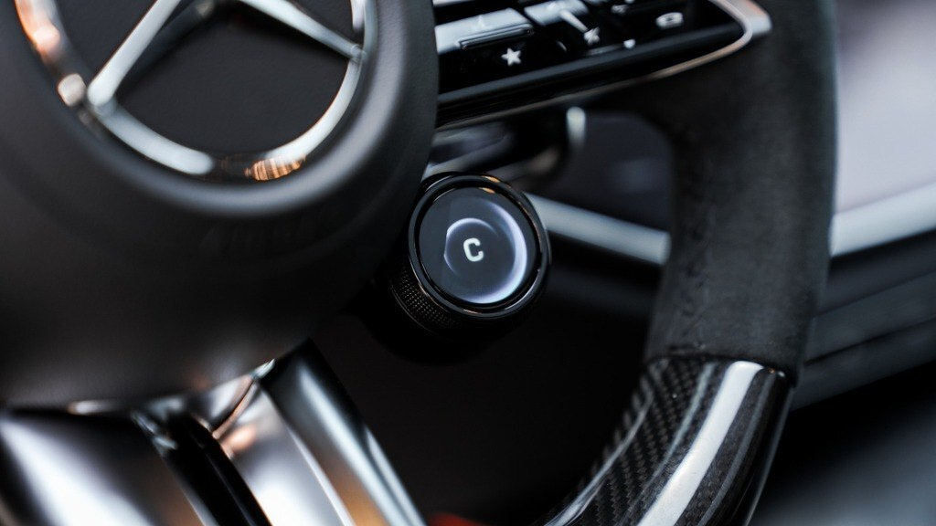 2025 Mercedes E 53 AMG 4MATIC+, 3.0L, 5500km - Image 36