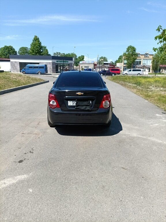 2013 Chevrolet Aveo, 1.6L, 360000km - Image 2