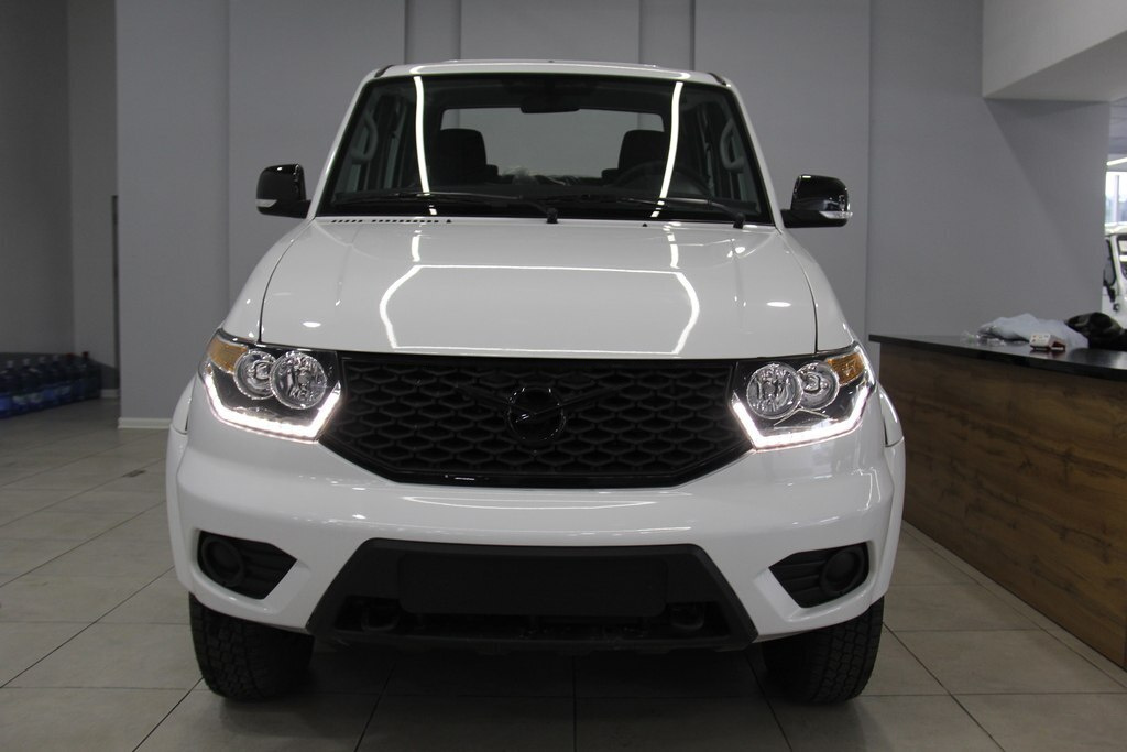 2025 UAZ Pickup, 2.7L, 0km - Image 2