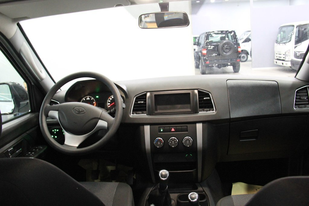 2025 UAZ Pickup, 2.7L, 0km - Image 14