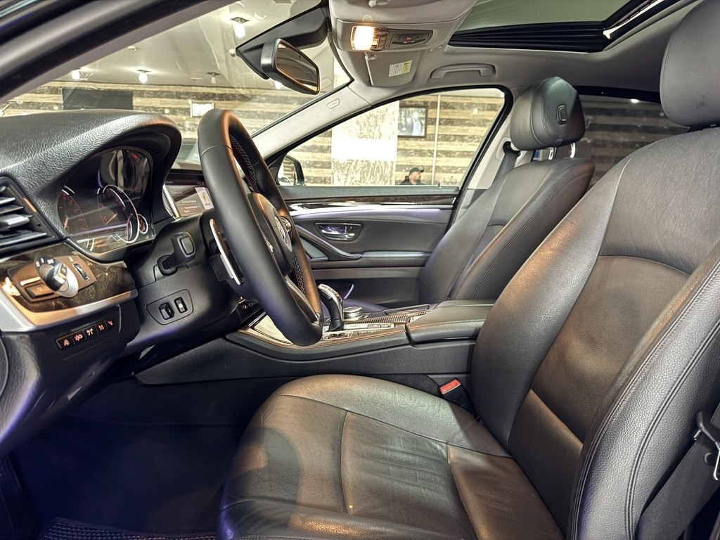 2014 BMW 528, 2.0L, 244000km - Image 12