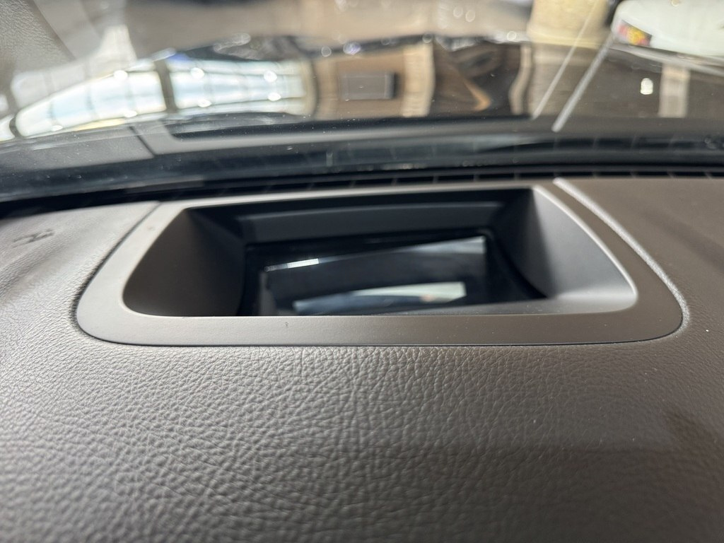 2014 BMW 528, 2.0L, 244000km - Image 24