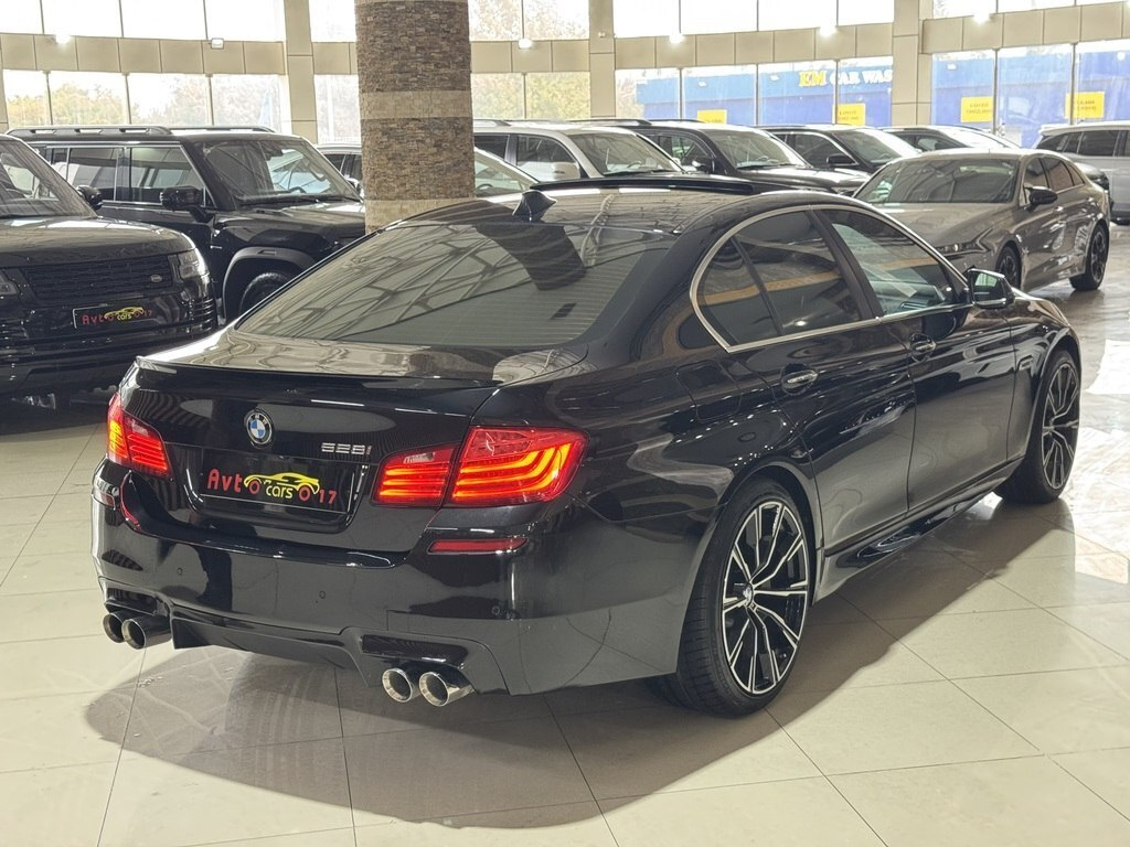 2014 BMW 528, 2.0L, 244000km - Image 6