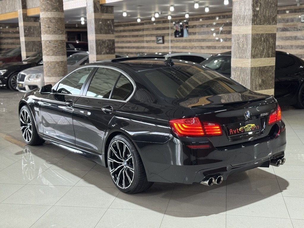 2014 BMW 528, 2.0L, 244000km - Image 8