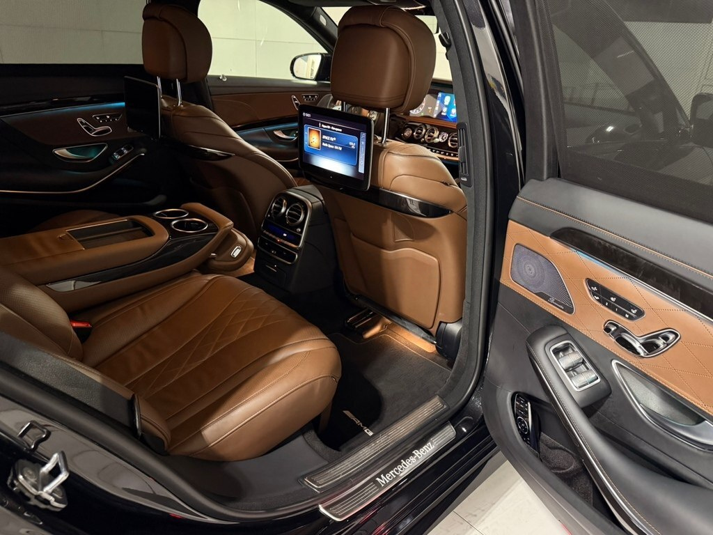 2020 Mercedes S 560, 4.0L, 43000km - Image 11