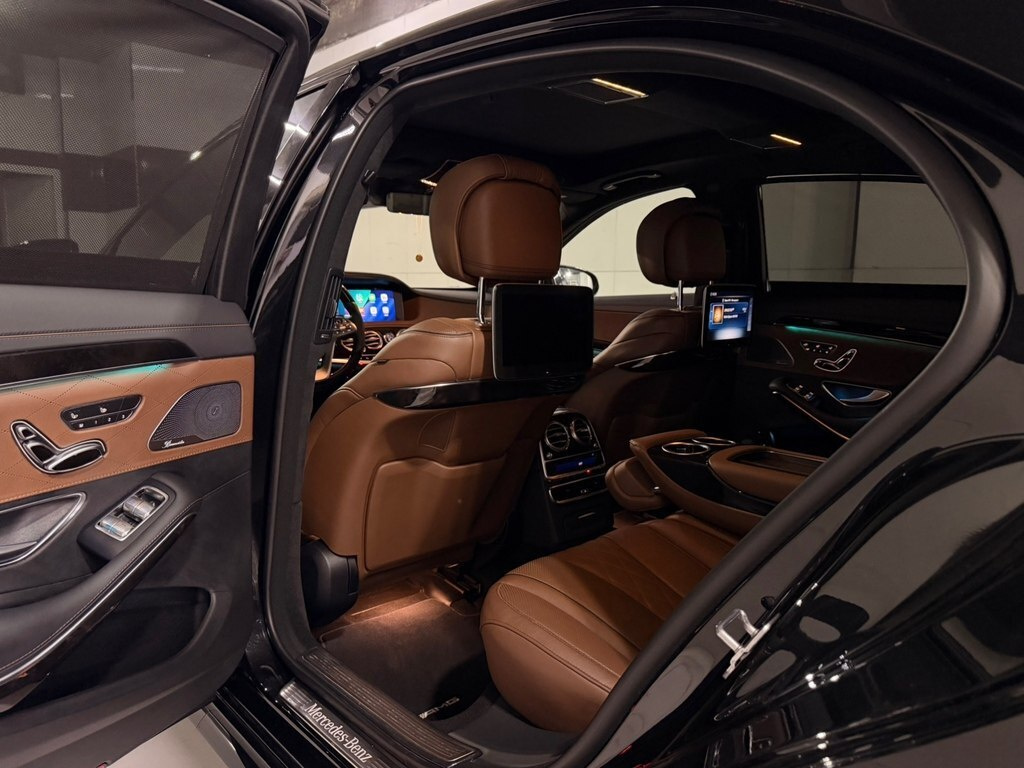 2020 Mercedes S 560, 4.0L, 43000km - Image 12