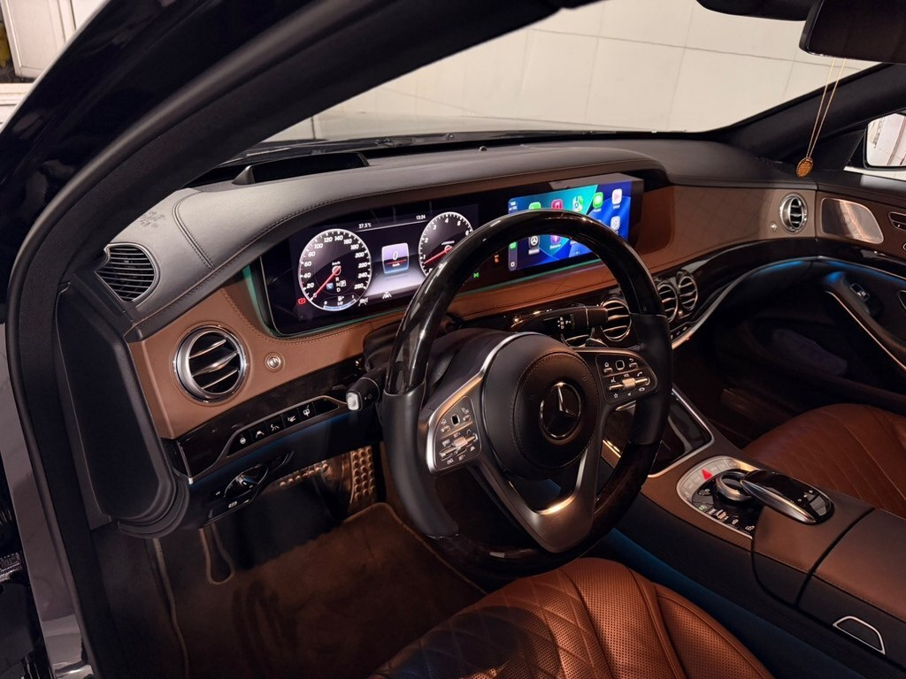 2020 Mercedes S 560, 4.0L, 43000km - Image 10