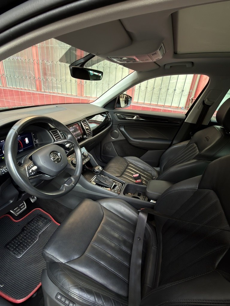 2022 Skoda Kodiaq, 2.0L, 64000km - Image 9