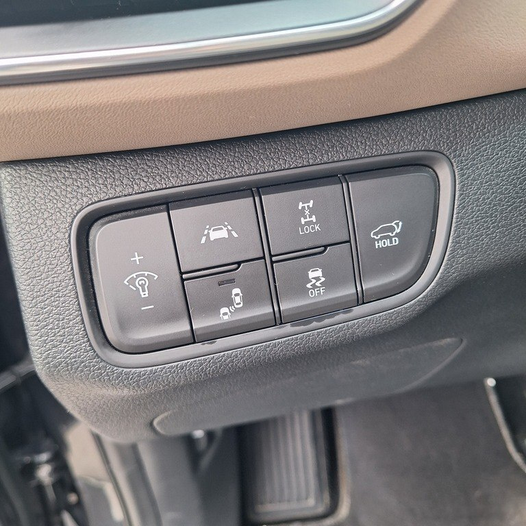 2020 Hyundai Santa Fe, 2.0L, 130357km - Image 12