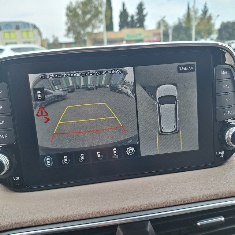 2020 Hyundai Santa Fe, 2.0L, 130357km - Image 9
