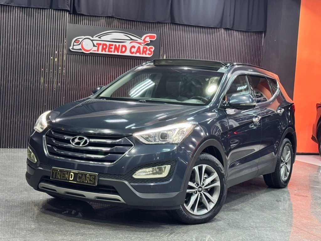 2014 Hyundai Santa Fe, 2.0L, 187000km - Image 2
