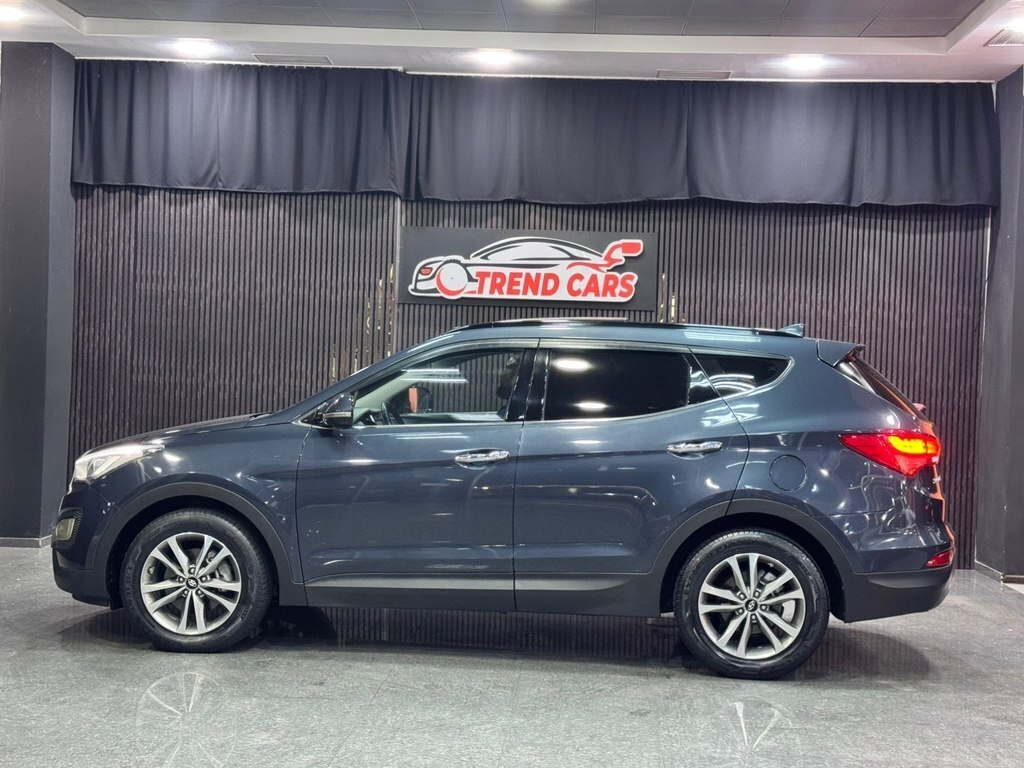 2014 Hyundai Santa Fe, 2.0L, 187000km - Image 3