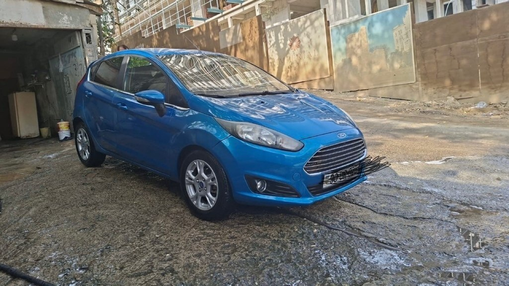 2013 Ford Fiesta, 1.6L, 12035km - Image 1