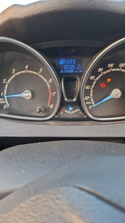 2013 Ford Fiesta, 1.6L, 12035km - Image 12