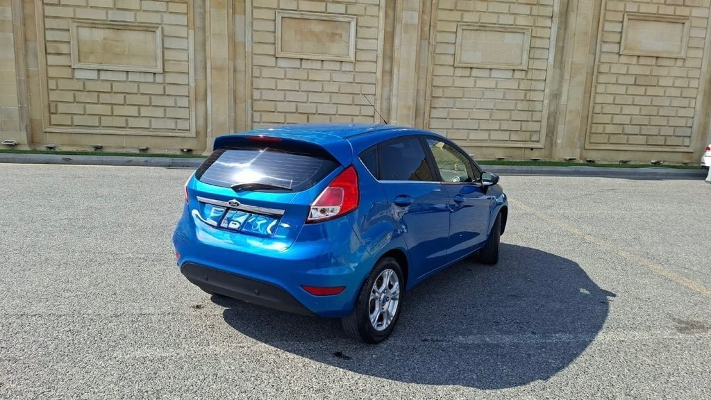 2013 Ford Fiesta, 1.6L, 12035km - Image 3